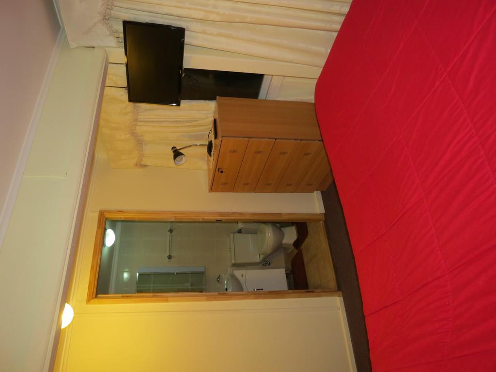Hostal Dona Irma Punta Arenas Camera foto