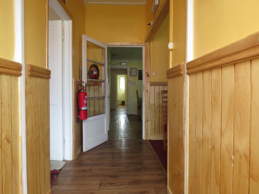 Hostal Dona Irma Punta Arenas Esterno foto